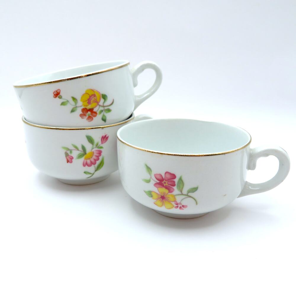 Vintage Arabia Suomi of Finland Demitasse Espresso Cups Floral Pattern Set of 3